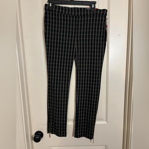 Rafaella comfort pull on pant- size 8 Petite